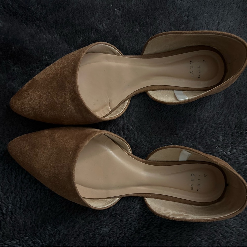 Women’s shoes